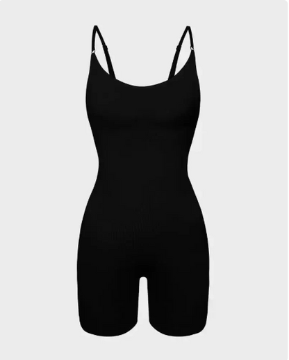 Hourglass-shaped waist trainer