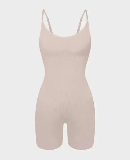 Hourglass-shaped waist trainer